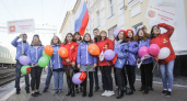 С улыбкой. Оренбуржцы встретили легкоатлетов из Челябинской и Волгоградской областей