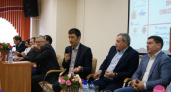 Образ менеджера. Студенты ОГУ пообщались с ведущими предпринимателями Оренбурга, репортаж Орен1