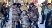 Задержанные на митинге 31 января обратились в СК с жалобой на незаконное применение силы