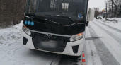 В Новотроицке водитель автобуса сбил 8-летнего ребенка на пешеходном переходе
