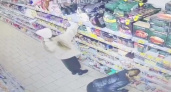 В Бугуруслане поймали двух женщин на краже в супермаркетах