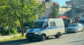 В Оренбурге задержаны двое молодых людей, решивших поджечь иномарку прямо во дворе жилого дома