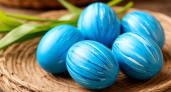 Синие словно летнее ночное небо: два ингредиента – и пасхальные яйца насыщенного цвета произведут фурор на Пасху