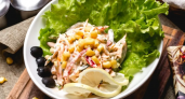 3 продукта через терку и 1 банка кукурузы – «музыкальный» салат готов: так вкусно, что можно язык проглотить
