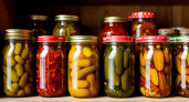 Секрет из советской тетрадки: добавьте эту приправу — и соленья простоят до весны, как будто вчера закатали - банки больше не взрываются 