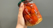 Готовлю помидоры по бабушкиному рецепту — 40 лет маринует только так. Вкус, как из детства, и ни одна банка не взрывается
