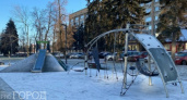«Игровая зона или зона риска»: сломанная площадка уже несколько лет требует ремонта