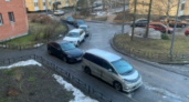 «Парковка? Нет, не слышали»: как долго еще ждать, когда освободят двор