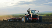 В Оренбуржье назвали районы, где уже обновили сельхозтехнику