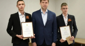 Глава Оренбурга поблагодарил студентов, помогавших людям во время пожара