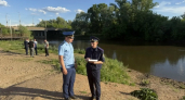 В Бугуруслане подросток пропал под водой во время купания в реке