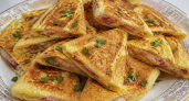 На завтрак идеально: яичные конвертики с сыром — сытное и вкусное блюдо «с изюминкой» 