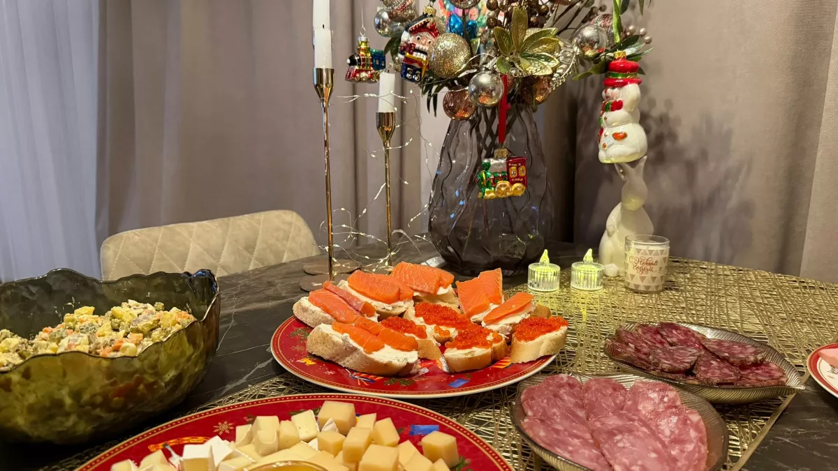 Побывали на европейском Дне рождении и ушли голодными: теперь поняла почему приглашают после девяти вечера - наши бы так не поступили 