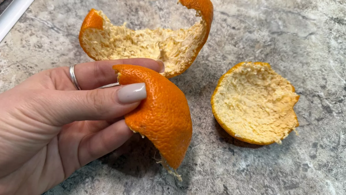 Из мусора в "золотое" удобрение: использую цитрусовые корки для потрясающего урожая в саду: делюсь ценным лайфхаком для дачников 