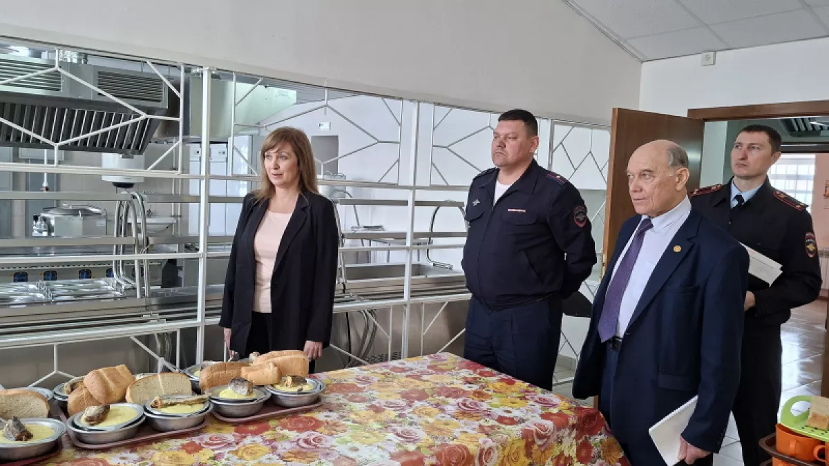 В центре для иностранцев под Оренбургом проверили условия содержания