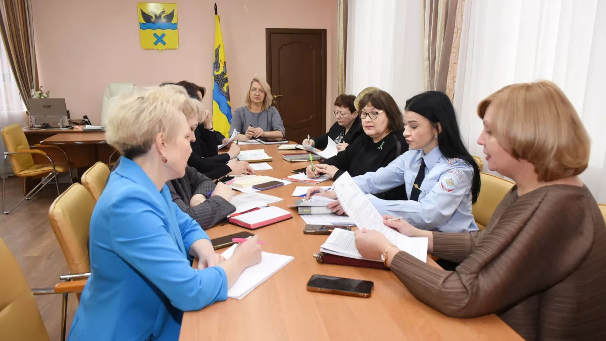 В Оренбурге будут помогать детям мигрантов попасть в школы