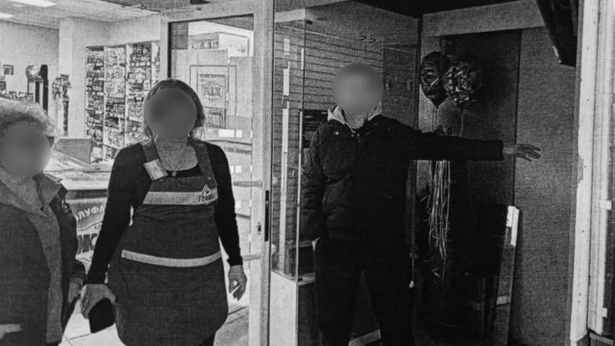 В Орске 17-летнего подростка задержали после кражи денег из магазина