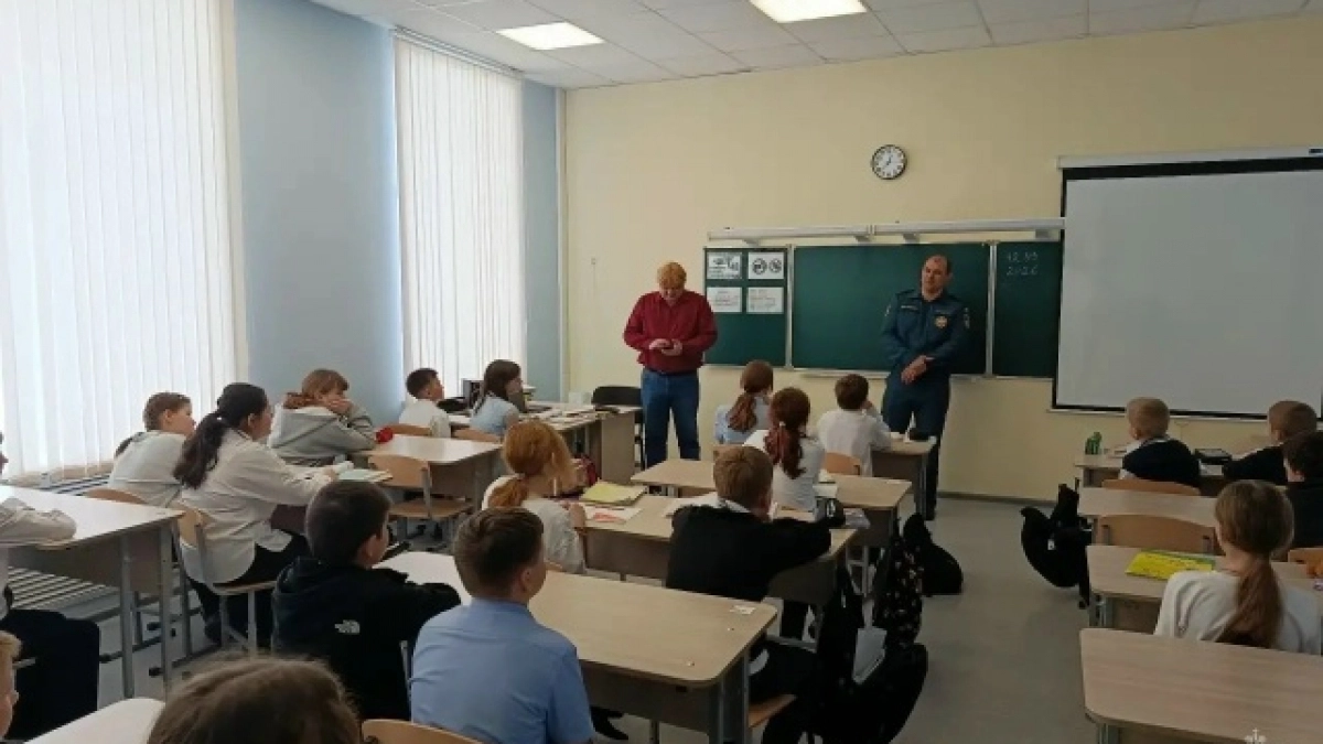 В Оренбуржье школьникам напомнили о смертельной опасности тонкого льда