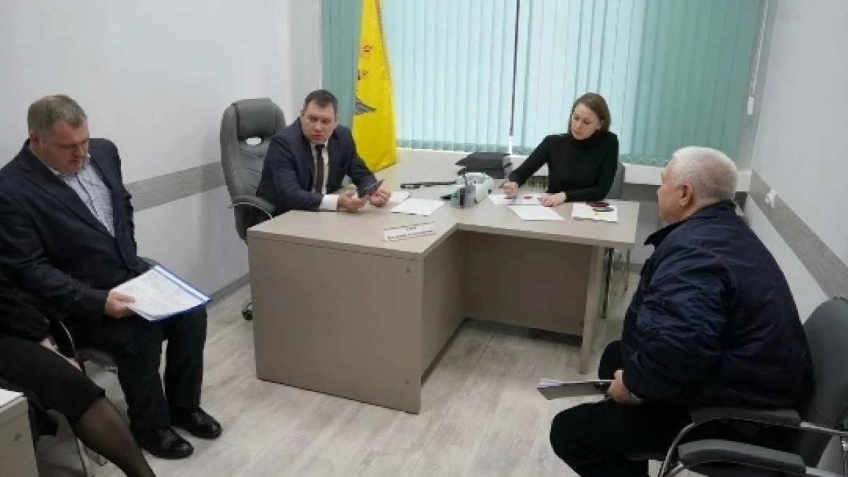 В администрации Оренбурга ответили, какие дороги и проезды будут приводить в порядок