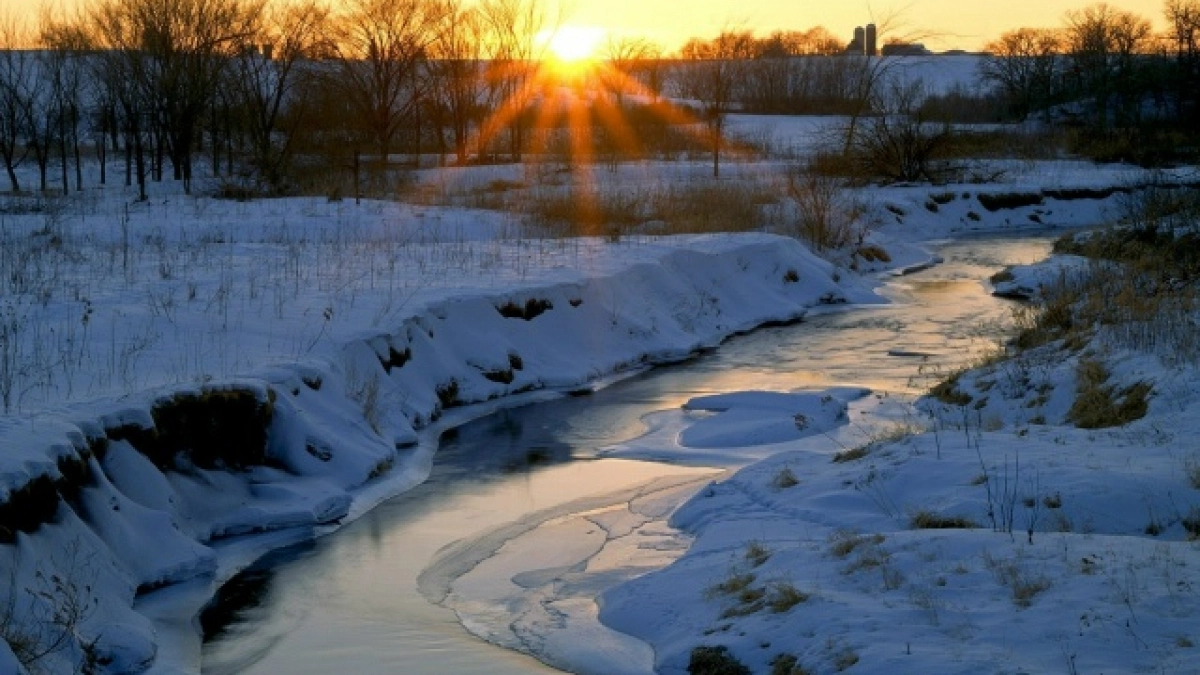 Чтобы не затопило Орск, власти уменьшат сброс воды с Ириклинского водохранилища