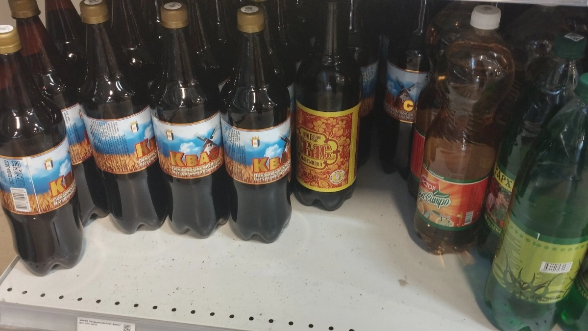 Натуральный, для окрошки - идеально: в Росконтроле высоко оценили эти марки кваса 