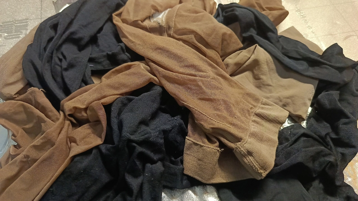 "Капронки" теперь ношу годами: применила лайфхак из СССР - колготки и гольфы больше не рвутся