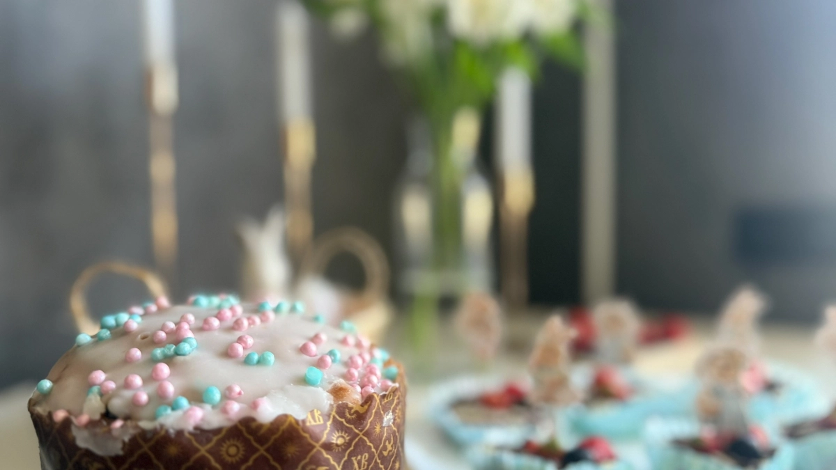 Шелуха, каркаде и куркума уже в прошлом: хитрые хозяйки красят яйца на Пасху по-новому - натурально и безопасно 