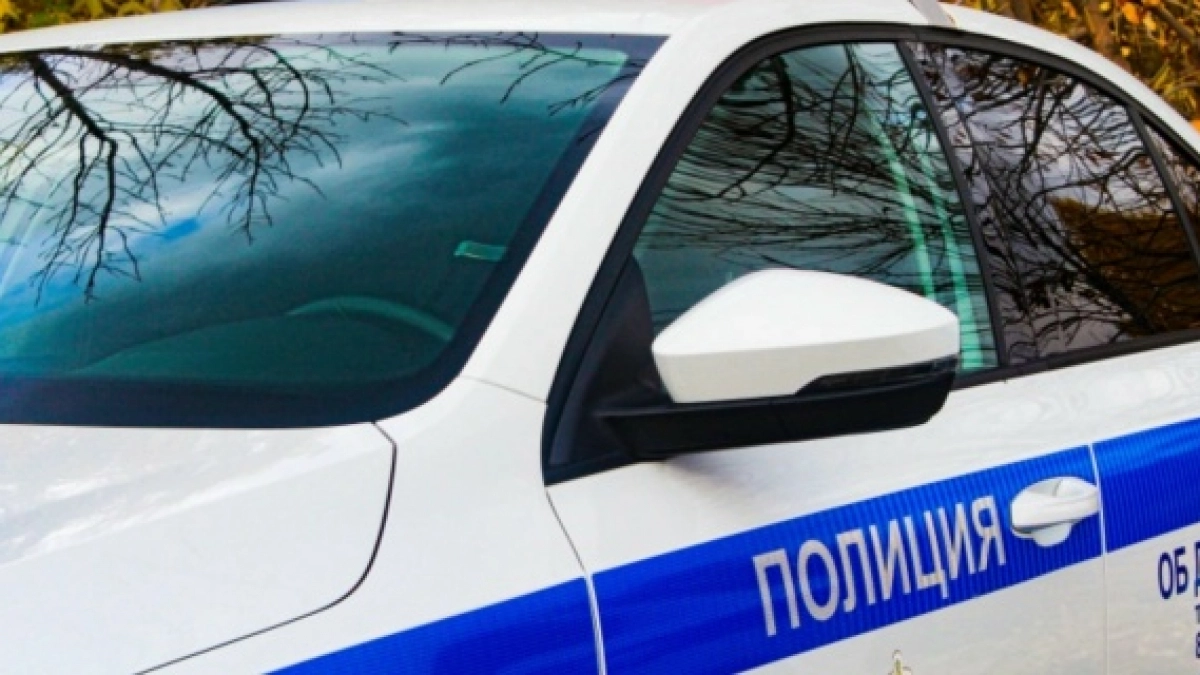 В Оренбурге молодую пару поймали на краже в магазине: оплатили только часть товаров