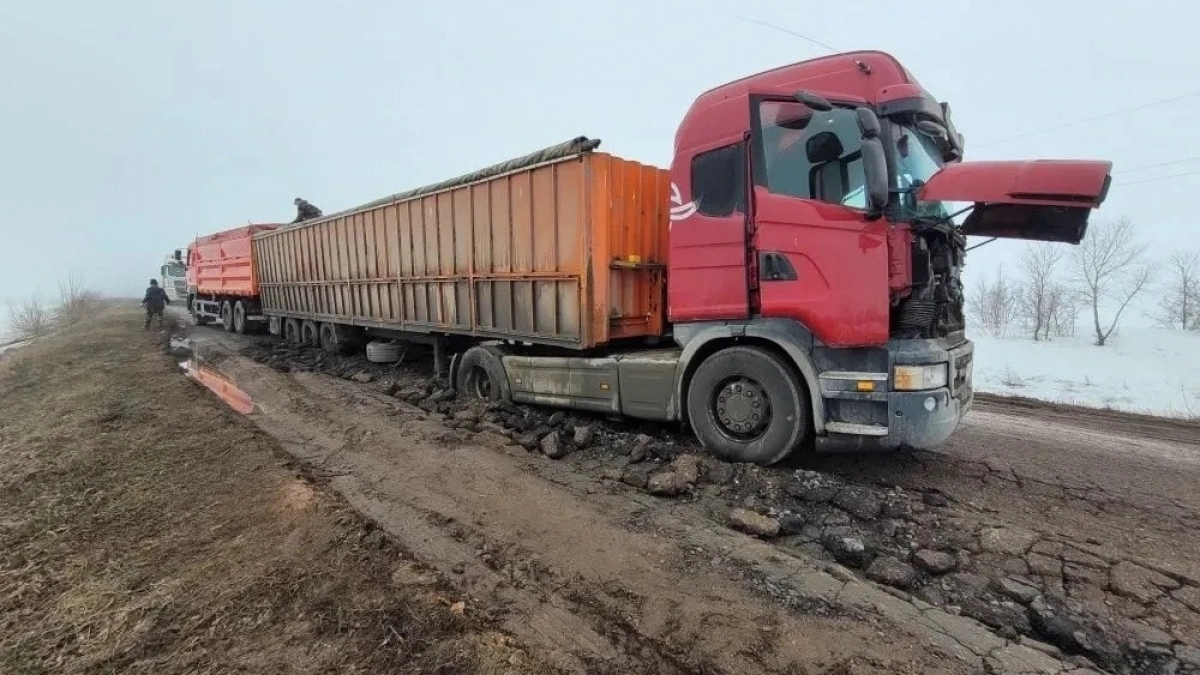 В Оренбуржье до 10 мая закроют дорогу для большегрузов