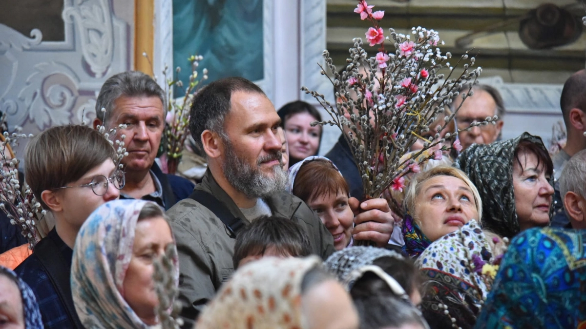 Губернатор Оренбургской области поздравил жителей с Вербным воскресеньем