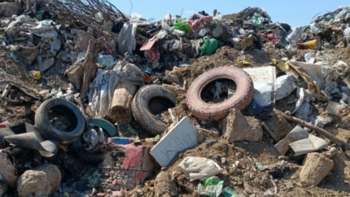 В Оренбуржье через суд потребовали модернизировать мусорный полигон