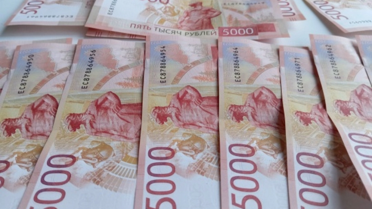 Житель Бузулука перевел мошенникам миллионы после вебинара по криптовалюте