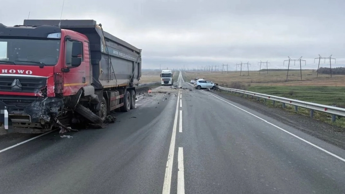 В Орске автоинспекторы устанавливают обстоятельства смертельного ДТП