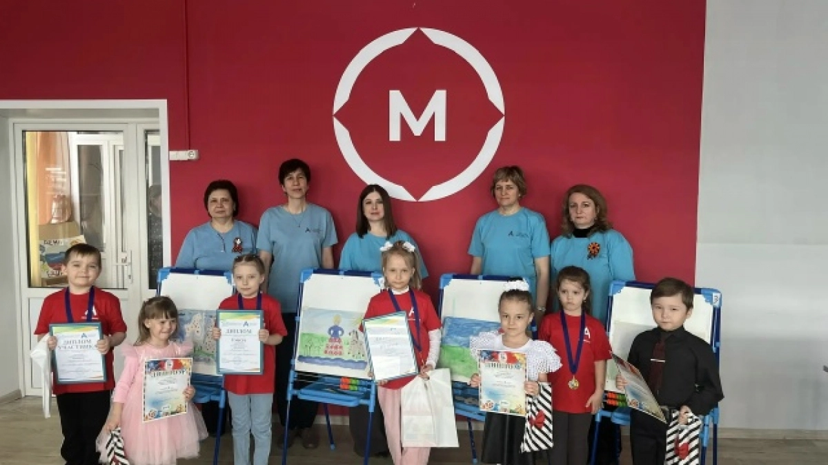 В Бугуруслане дошкольники попробовали себя в роли юных художнико