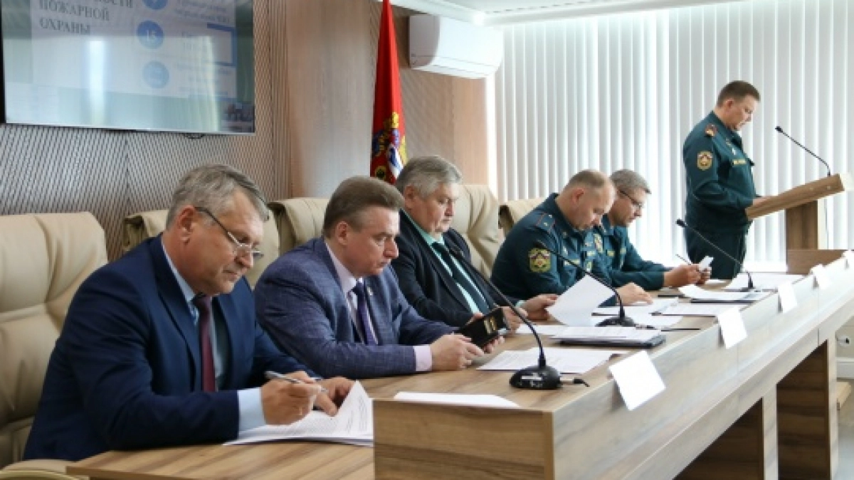 В Оренбуржье обсудили меры безопасности перед летним сезоном