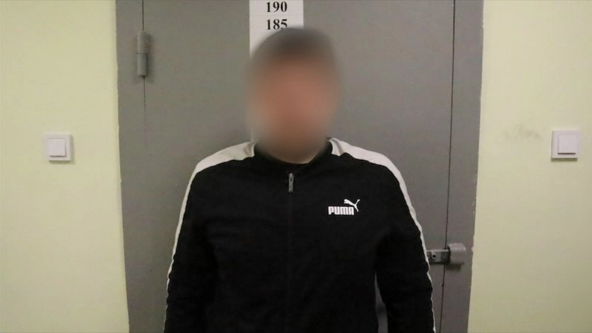 В Орске мужчина похитил с завода краску почти на полмиллиона рублей