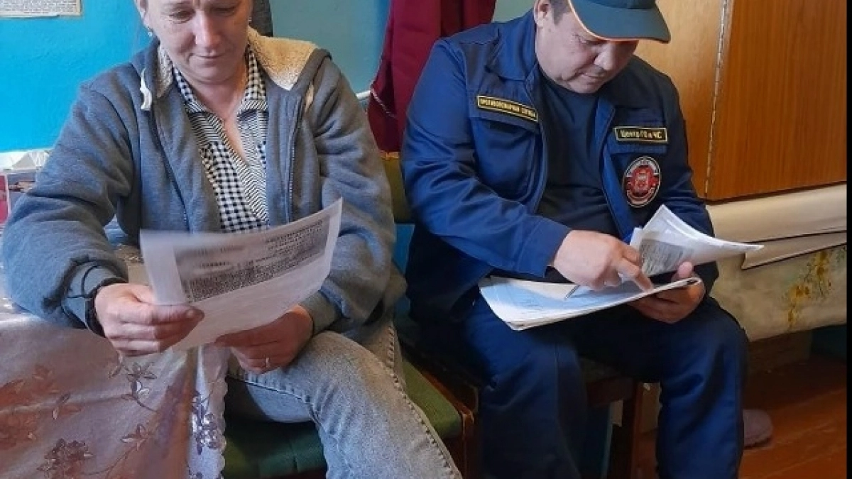 В Сорочинском округе пожарные провели профилактический рейд по жилым домам