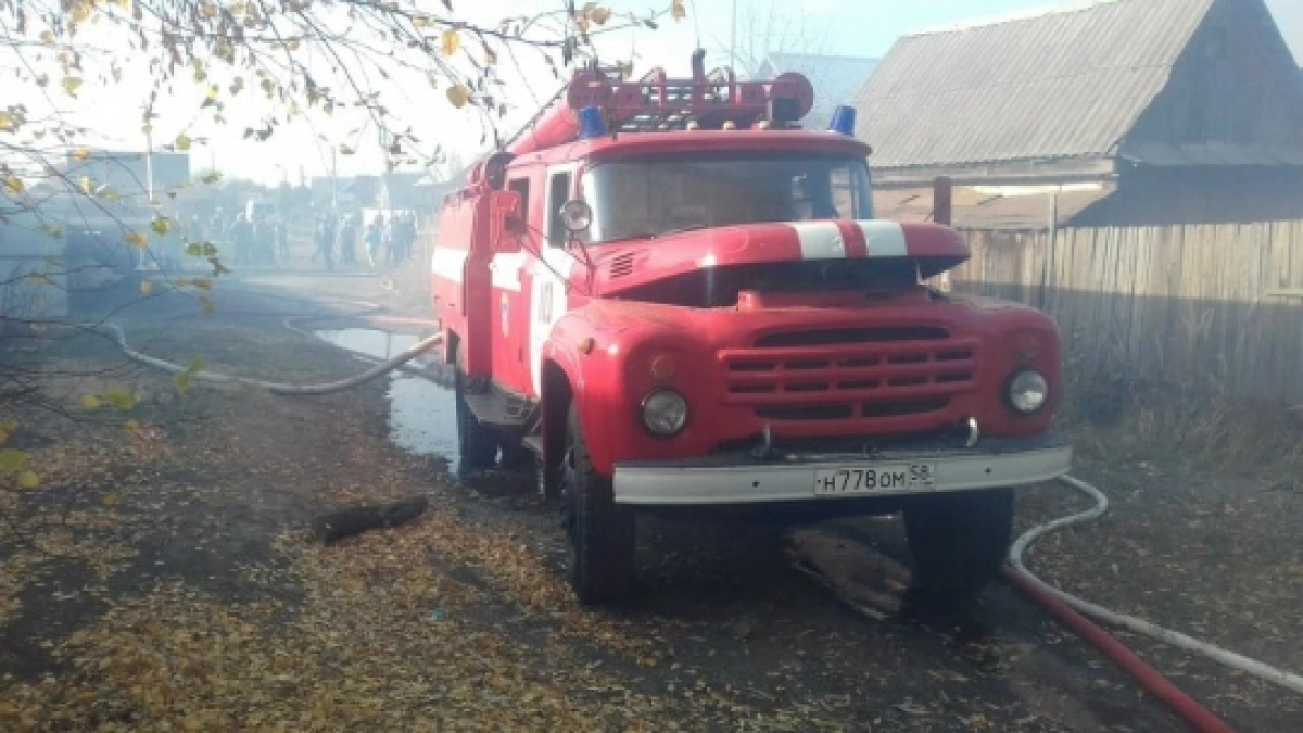 За сутки в Оренбуржье произошло 25 пожаров