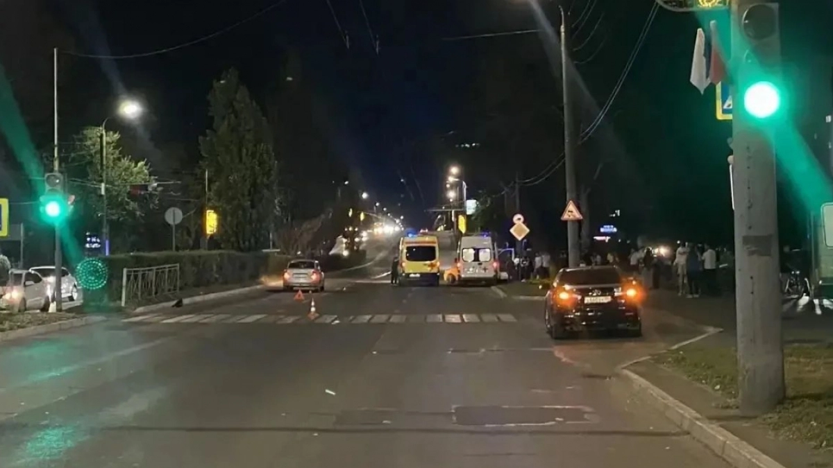 В Оренбурге на ул. Терешковой произошло ДТП, в результате которого погиб пожилой пешеход