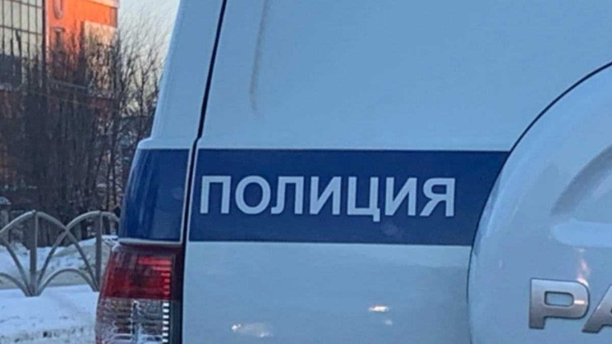 Полицейские задержали оренбуржца с наркотиками в кроссовке