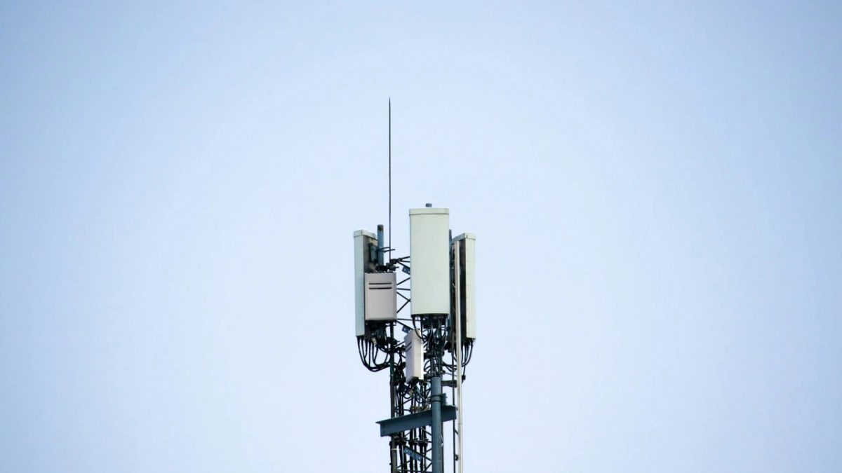 Минцифры и операторы оценили реальный прирост скорости от 5G