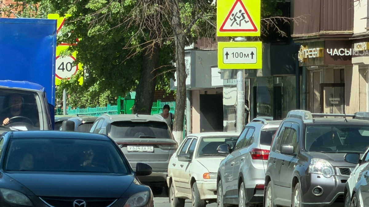 В оренбургском мкр. Ростоши 1 ноября ограничат движение на трех улицах