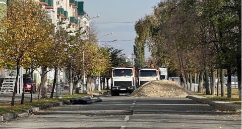 В Оренбурге обновляют дороги в честь космонавтов