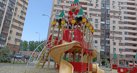 Прокуратура Оренбурга проверит на безопасность детские площадки
