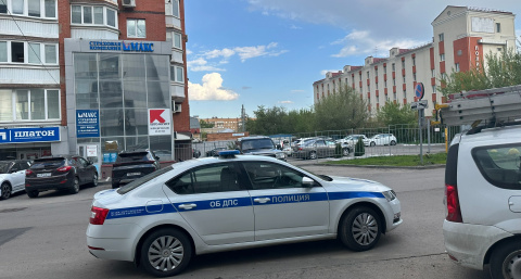Водителей с многолетним стажем обяжут пересдавать права в мае- кого коснется
