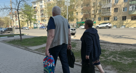 В Новотроицке осудили мужчину за кражу у пожилой женщины 