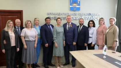 Оренбургский район подписал соглашение с профсоюзом работников госучреждений